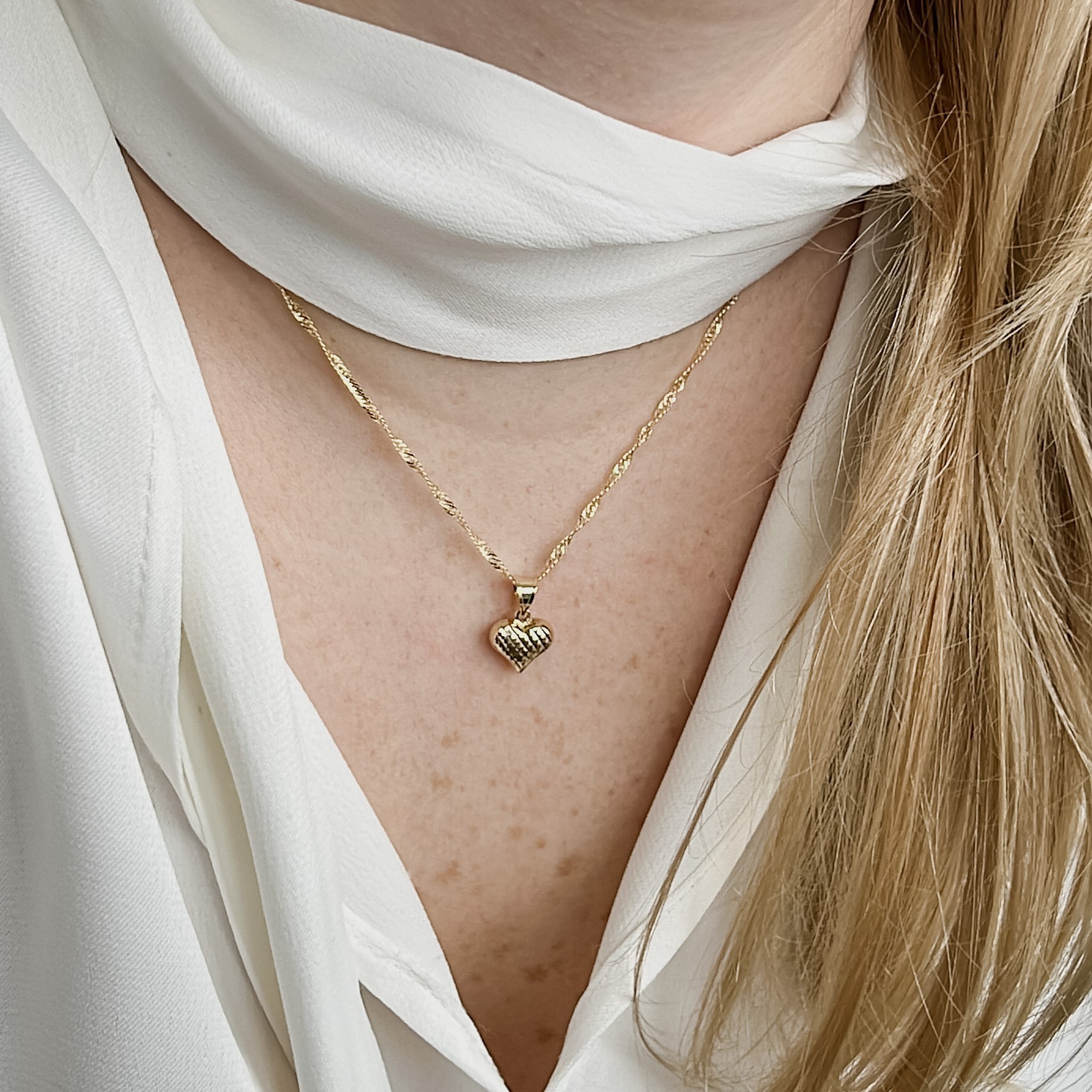 Złote serduszko grawerowane S pr. 585