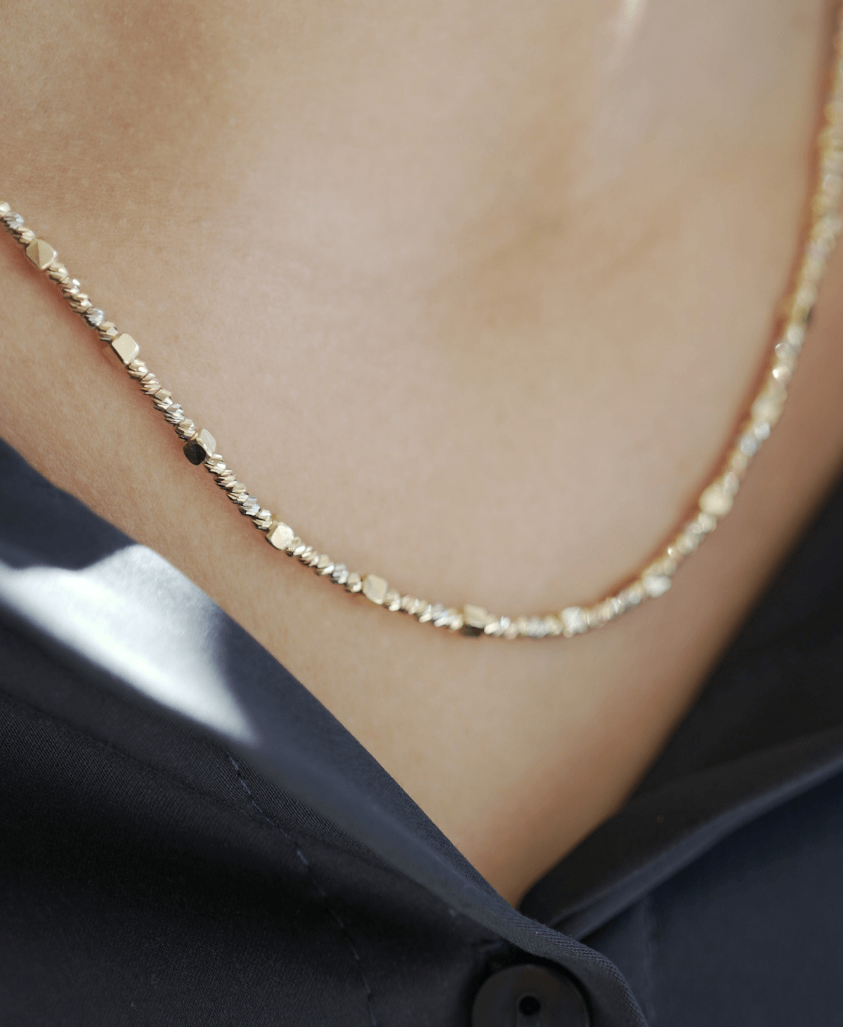 Złoty łańcuszek segmentowy 3 kolory złote elementy pr. 585