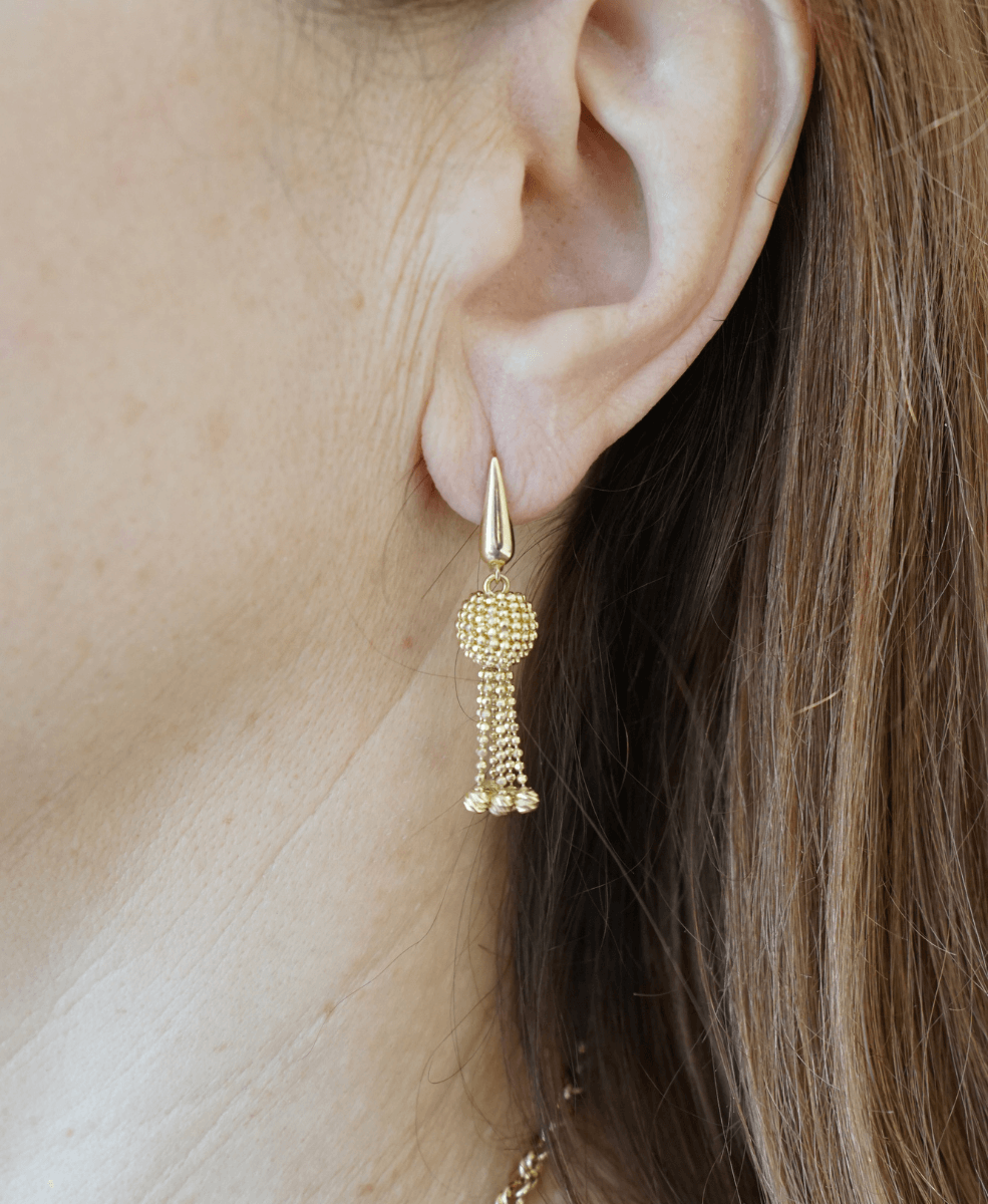 Złote kolczyki wiszące kula pr. 585