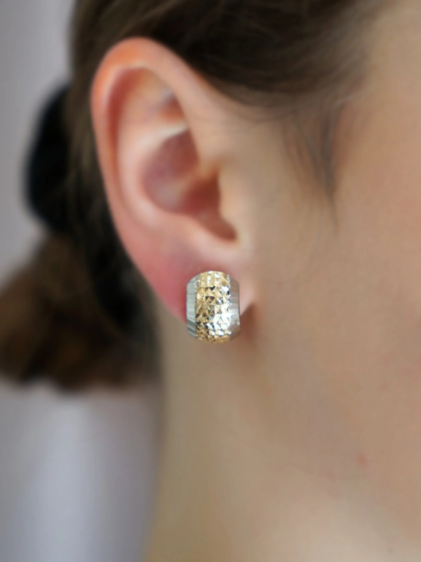 3dc25720d26bfa53ff0825c9fc7ec061